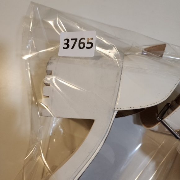 Nasty Gal White Platform Wrap Ankle Sandals size 9 - Picture 14 of 14